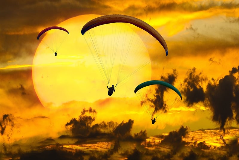 Paragliding Thrills